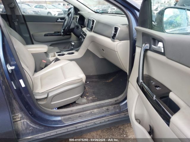 KNDPNCAC6J7385888 KIA Sportage Ex