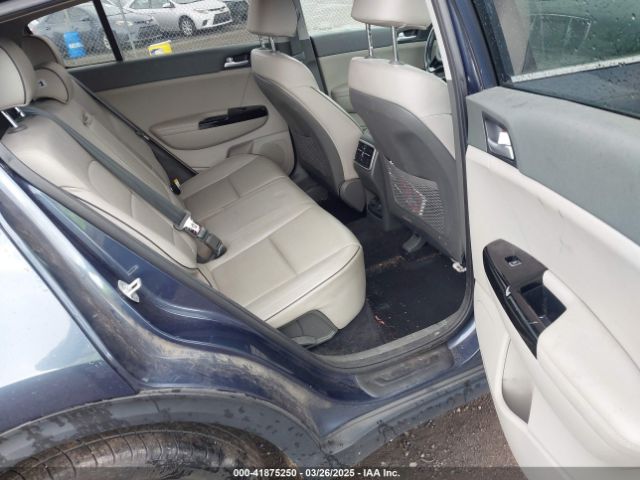 KNDPNCAC6J7385888 KIA Sportage Ex