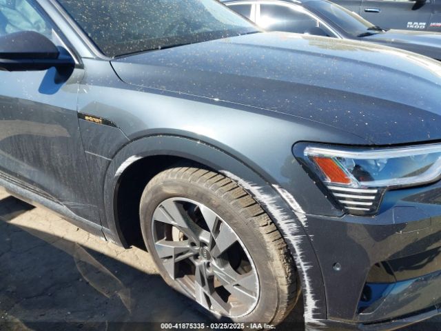 WA1AAAGE5MB013159 Audi E-tron Premium Quattro
