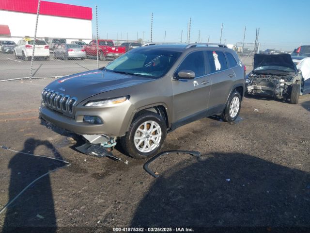 1C4PJMLB7JD576453 Jeep Cherokee Latitude Plus 4x4