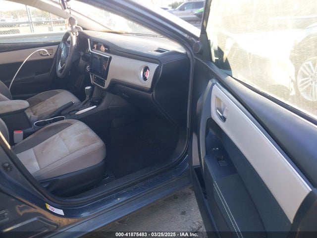 2T1BURHE8KC152313 Toyota COROLLA LE