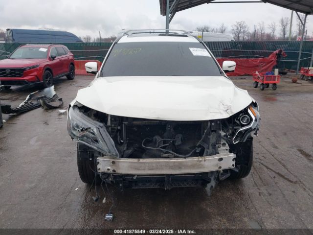 5N1DR2MN4HC610384 Nissan Pathfinder Platinum