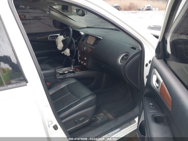 5N1DR2MN4HC610384 Nissan Pathfinder Platinum