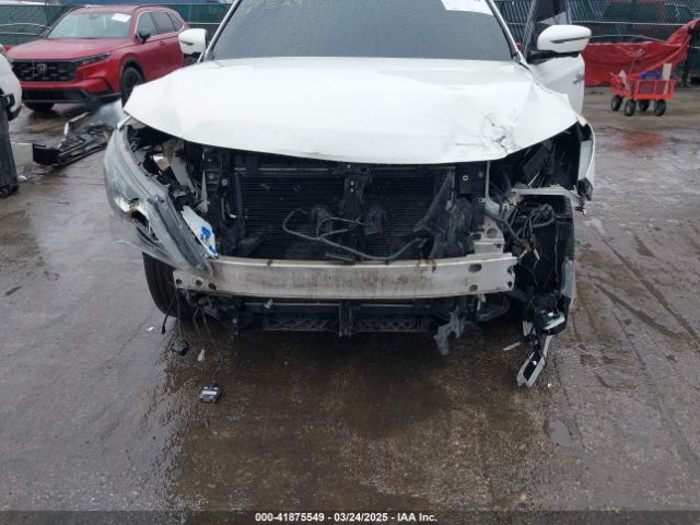 5N1DR2MN4HC610384 Nissan Pathfinder Platinum