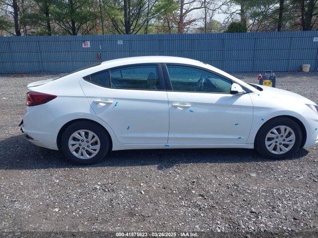 5NPD74LF4LH563385 Hyundai ELANTRA SE