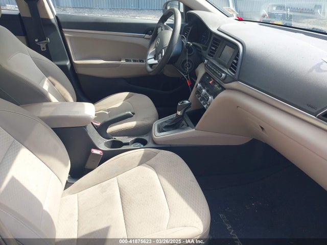 5NPD74LF4LH563385 Hyundai ELANTRA SE