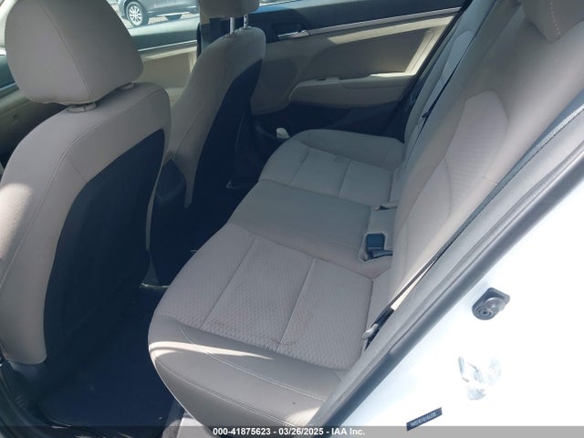 5NPD74LF4LH563385 Hyundai ELANTRA SE