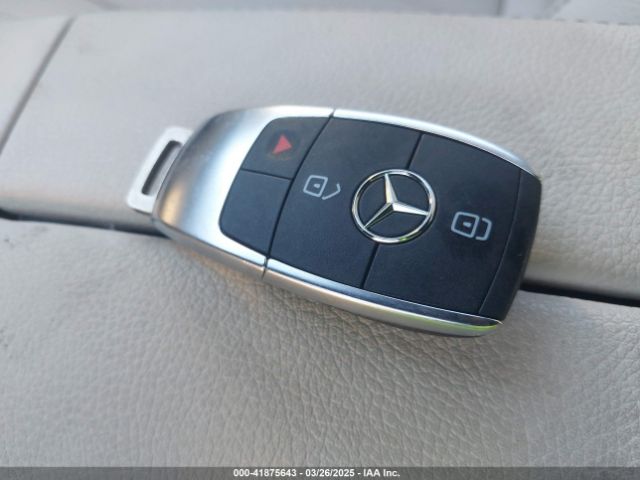 2022 MERCEDES-BENZ GLA 250 W1N4N4GBXNJ369251 Photo 10