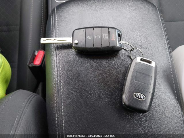 5XYPG4A30KG578171 KIA Sorento 2.4l L