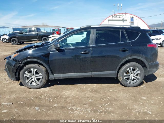 2T3BFREV2HW543163 Toyota RAV4 LE