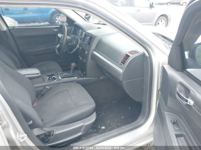 2008 CHRYSLER 300 2C3KA43RX8H175472 Photo 4