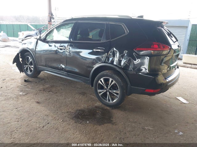 JN8AT2MV2KW373946 Nissan ROGUE SV