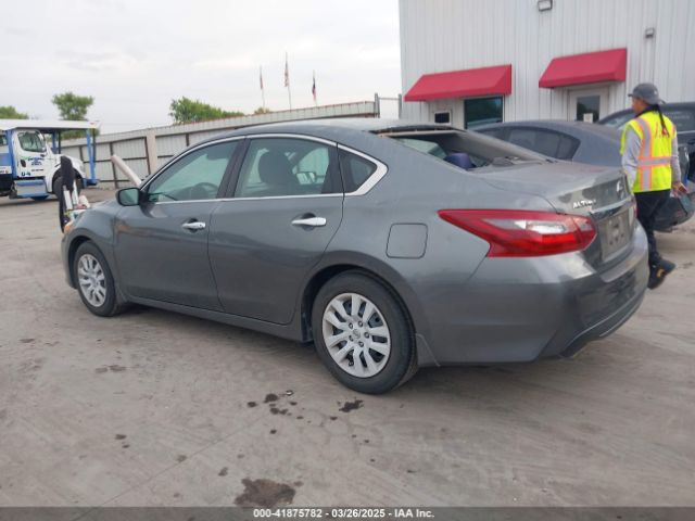 1N4AL3AP3JC165961 Nissan Altima 2.5 S