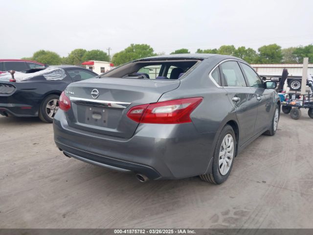 1N4AL3AP3JC165961 Nissan Altima 2.5 S