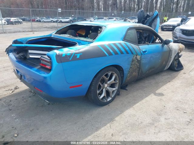 2C3CDZAT3FH834884 Dodge Challenger R/t