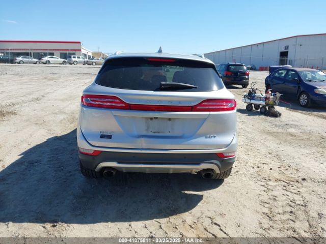 5LMCJ1C92HUL15471 Lincoln Mkc Premiere