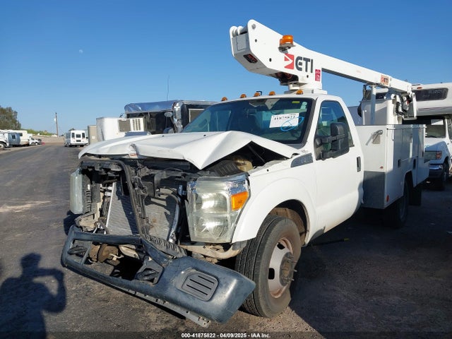 2015 Ford F-350 Chassis Xl მანქანა იყიდება აუქციონზე, vin: 1FDRF3G6XFEA88418, აუქციონის ნომერი: 41875822