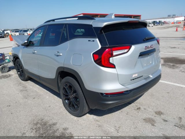 3GKALMEV9NL257678 GMC Terrain Fwd Sle