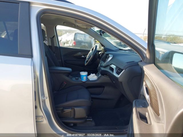 3GKALMEV9NL257678 GMC Terrain Fwd Sle