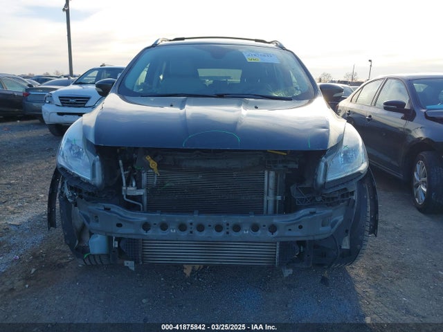1FMCU9JX3GUB03171 Ford Escape Titanium