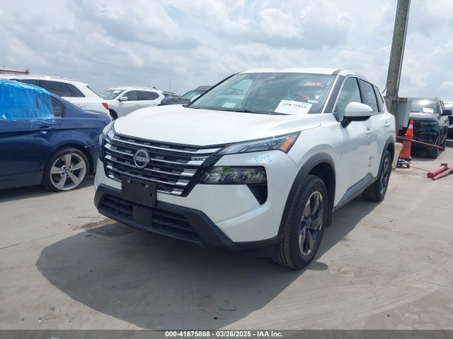 JN8BT3BB0SW156656 Nissan Rogue Sv Intelligent Awd