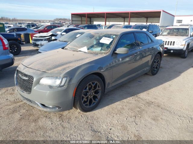 2018 CHRYSLER 300 2C3CCAGG1JH160855 Photo 1