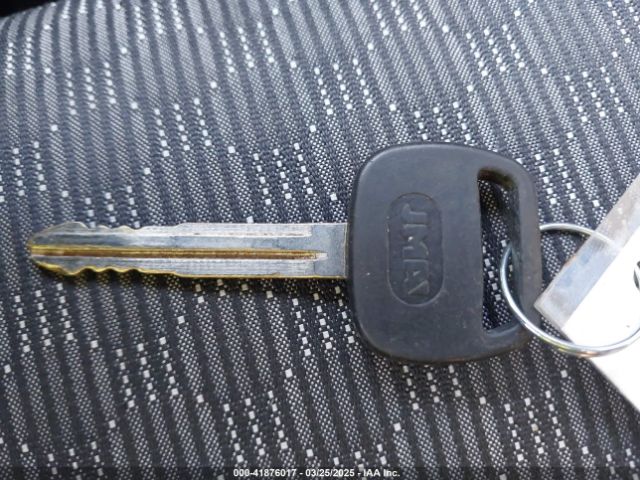 VNKKTUD34GA070026 Toyota YARIS L