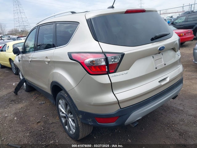 1FMCU0JD0HUE33613 Ford Escape Titanium