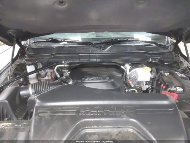 3C6UR5CJ3MG681322 RAM 2500 Tradesman  4x4 6'4 Box