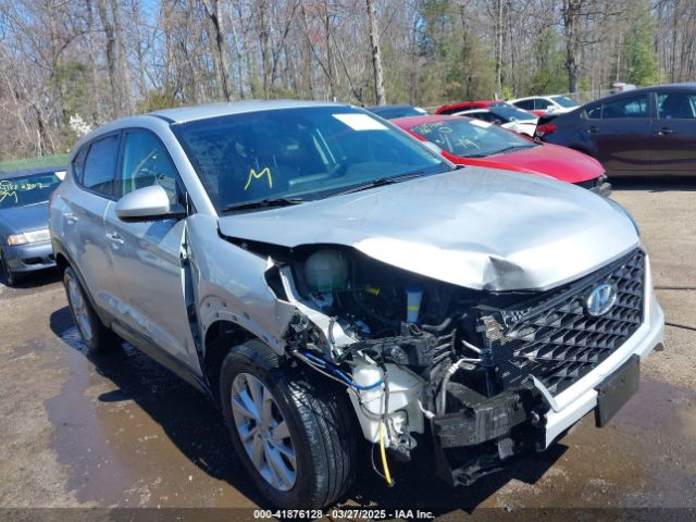 KM8J23A4XKU973704 Hyundai TUCSON SE