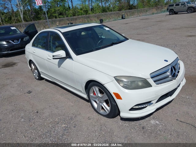 2011 Mercedes-benz C 300 Luxury/sport მანქანა იყიდება აუქციონზე, vin: WDDGF5EB1BA468679, აუქციონის ნომერი: 41876129