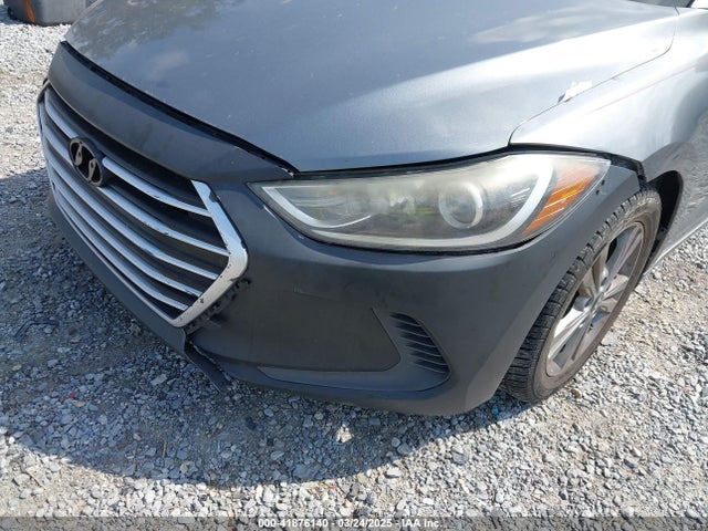 KMHD84LF1HU151446 Hyundai ELANTRA SE