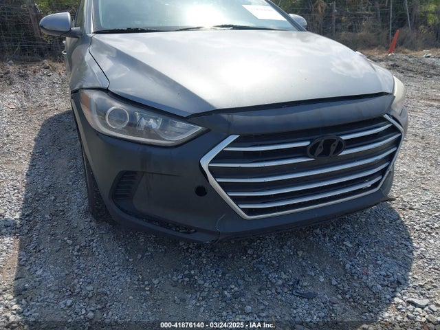 KMHD84LF1HU151446 Hyundai ELANTRA SE