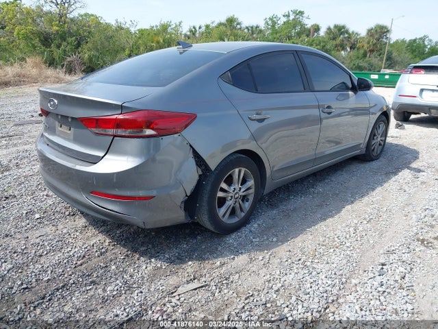 KMHD84LF1HU151446 Hyundai ELANTRA SE