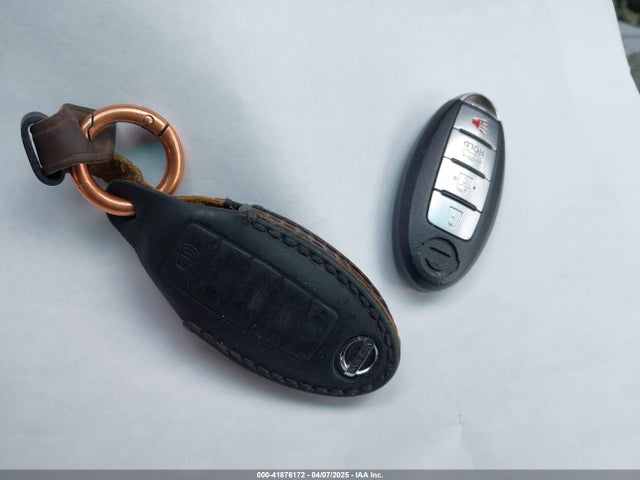 5N1AZ2MH3HN165850 Nissan MURANO SL