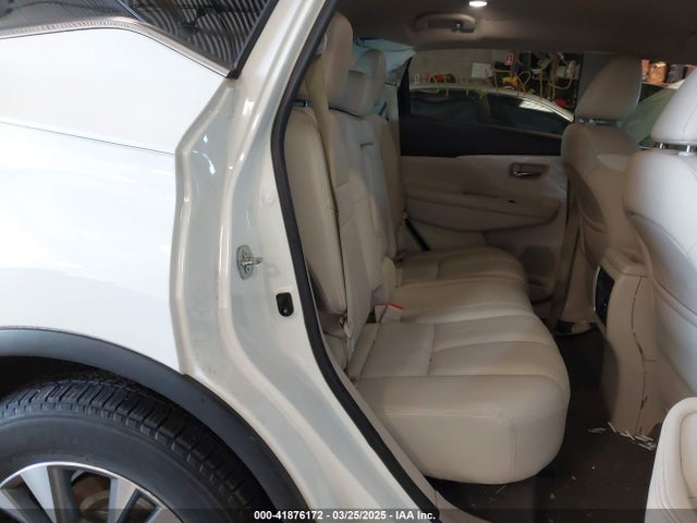 5N1AZ2MH3HN165850 Nissan MURANO SL