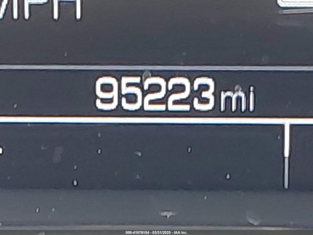 1GNEVHKW3JJ125861 Chevrolet Traverse 3lt
