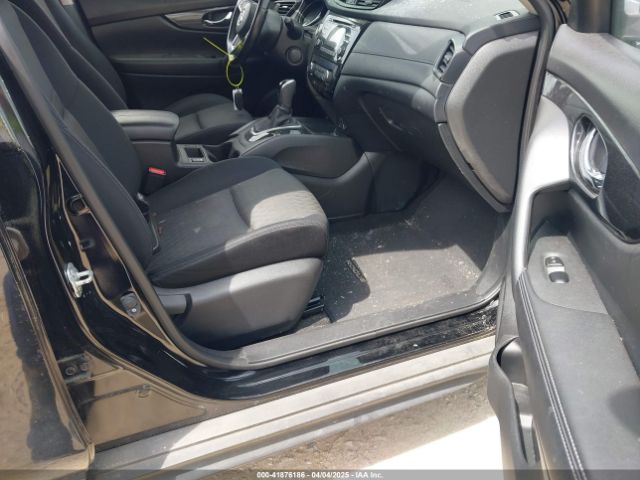 JN8AT2MV9HW253862 Nissan ROGUE SV