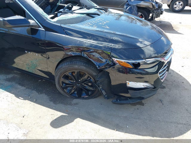 1G1ZD5ST0NF141177 Chevrolet Malibu Fwd Lt
