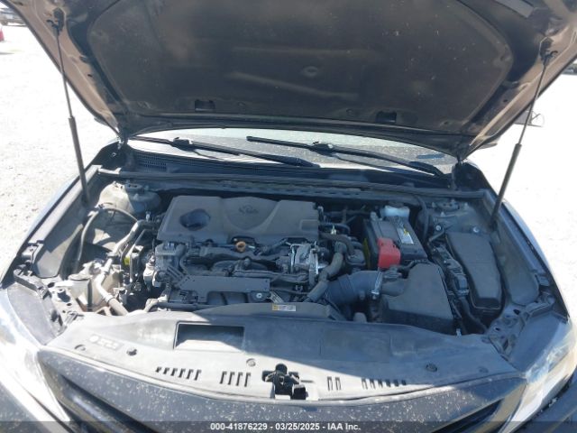 4T1B11HK6KU803209 Toyota CAMRY SE