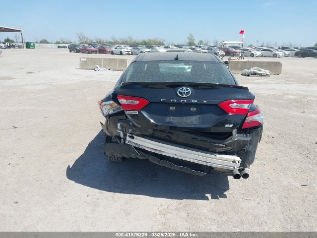 4T1B11HK6KU803209 Toyota CAMRY SE