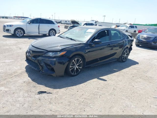 4T1B11HK6KU803209 Toyota CAMRY SE