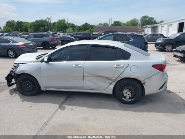 3KPA24AD1ME372886 KIA RIO LX