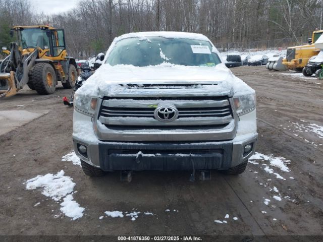 5TFDY5F12HX646120 Toyota Tundra Sr5 5.7l V8