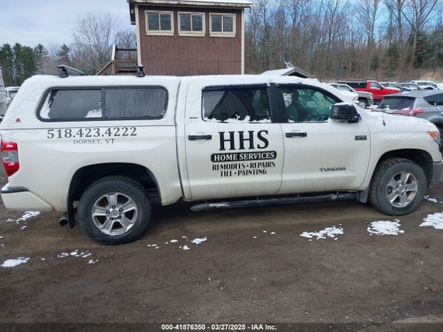 5TFDY5F12HX646120 Toyota Tundra Sr5 5.7l V8