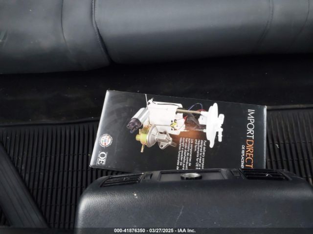 5TFDY5F12HX646120 Toyota Tundra Sr5 5.7l V8