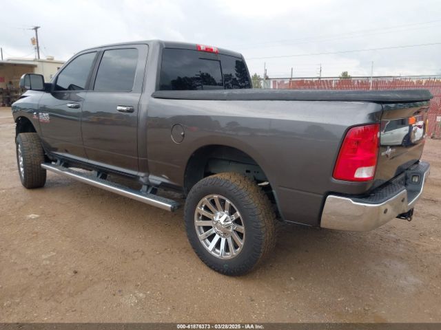 2016 RAM 2500 3C6UR5DL6GG171163 Photo 2