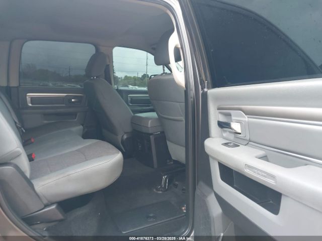 2016 RAM 2500 3C6UR5DL6GG171163 Photo 7
