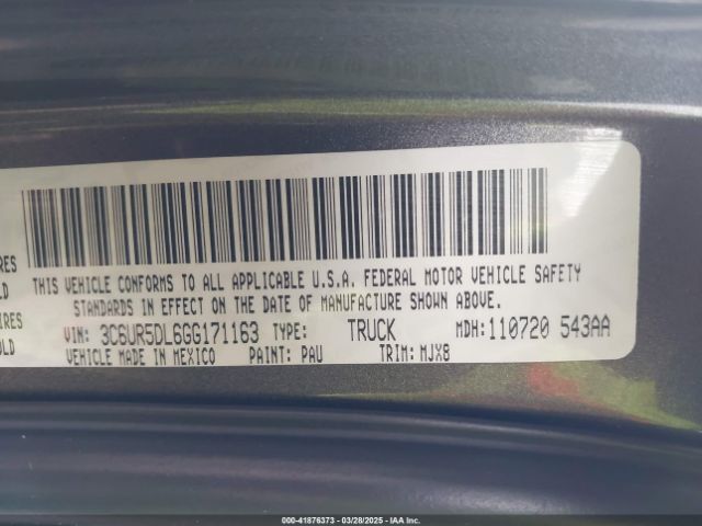 2016 RAM 2500 3C6UR5DL6GG171163 Photo 8