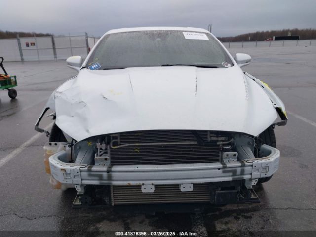 3FA6P0D93LR137071 Ford Fusion Titanium